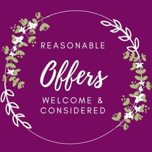 Reasonable offers welcomed and considered 🩷